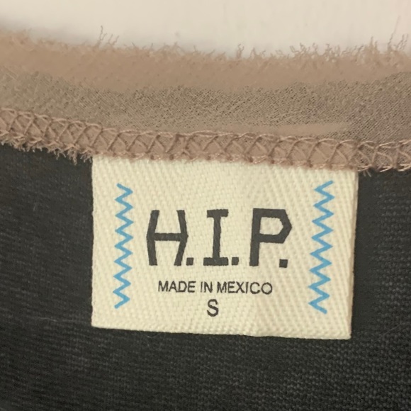 Black Round Neck Soft T-Shirt With Brown Trim - Picture 2 of 7